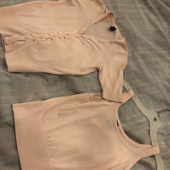 Two piece short sleeve cardigan set - Picture 6 of 6